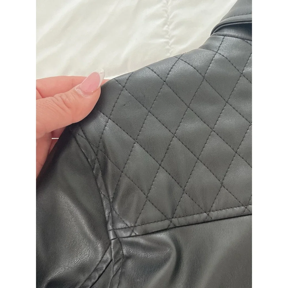 Art Class Girls Moto Jacket Black Faux Leather Full Zip Collared Pockets Size XL